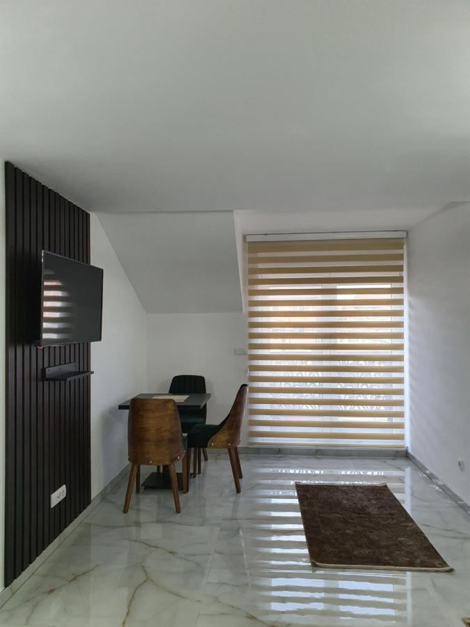 Apartmani Parice نوفي بازار المظهر الخارجي الصورة